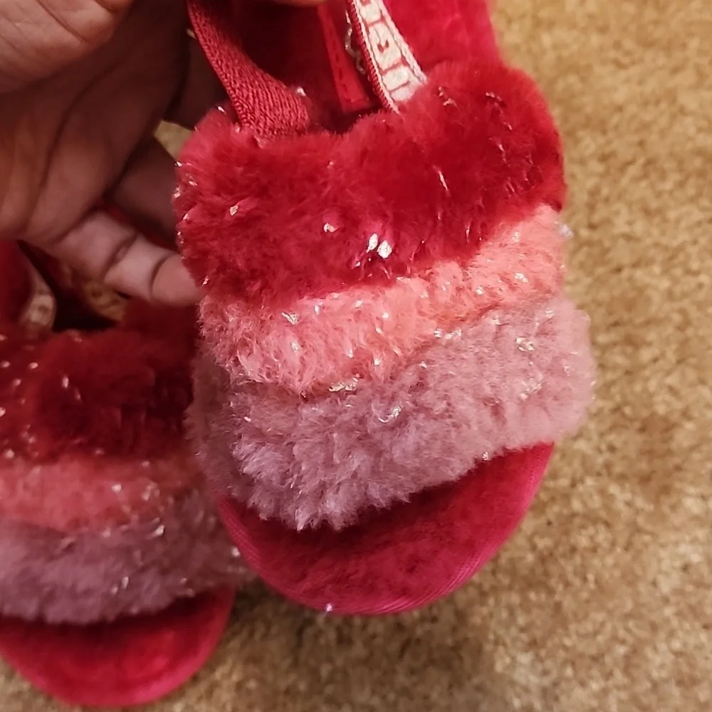 UGG T Fluff Yeah Metallic Sparkle Slippers